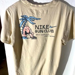 Nike T-Shirt